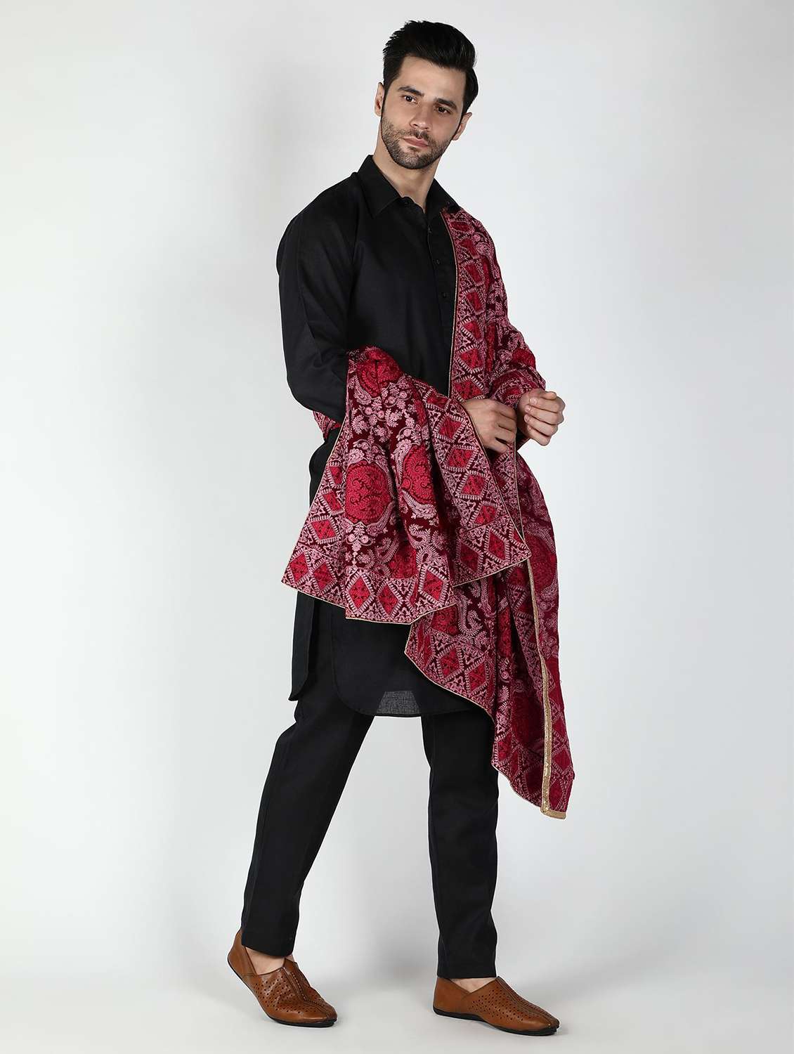 men elegant self design shawl - 21673247 -  Standard Image - 2