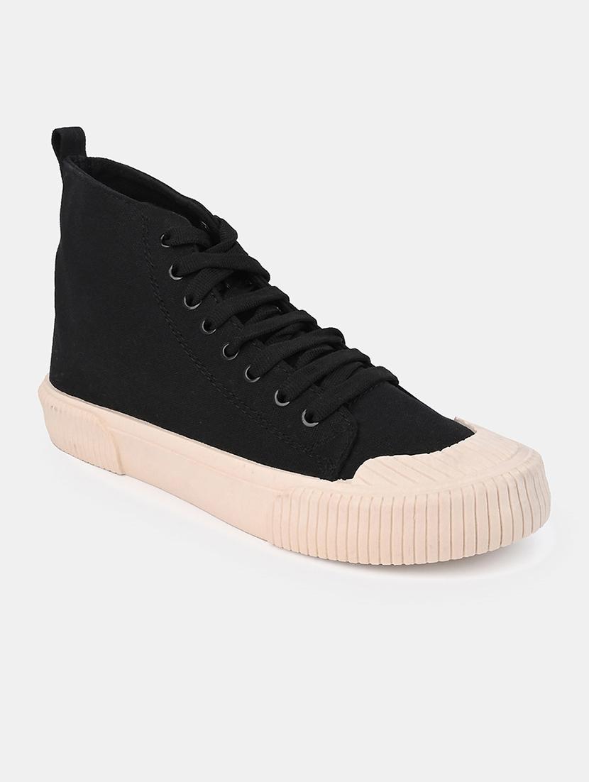 men black lace up sneaker - 21673704 -  Zoom Image - 0