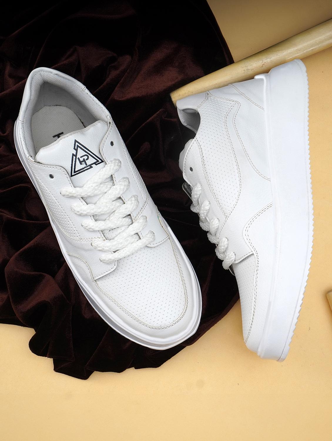 men white lace up sneakers - 21675227 - Zoom Image - 0