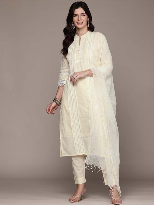 women three quarter sleeve kurta pant with dupatta set - 21675382 -  Standard Image - 0
