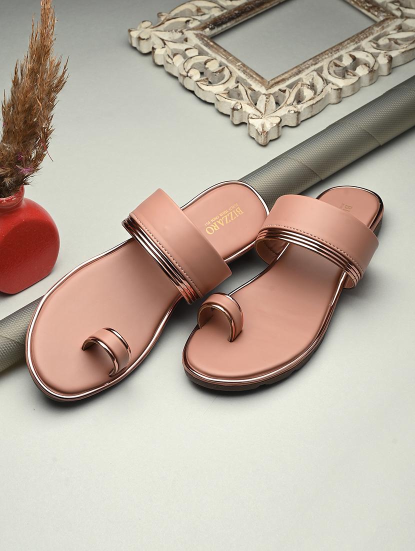 women one toe sandal - 21676029 -  Zoom Image - 0
