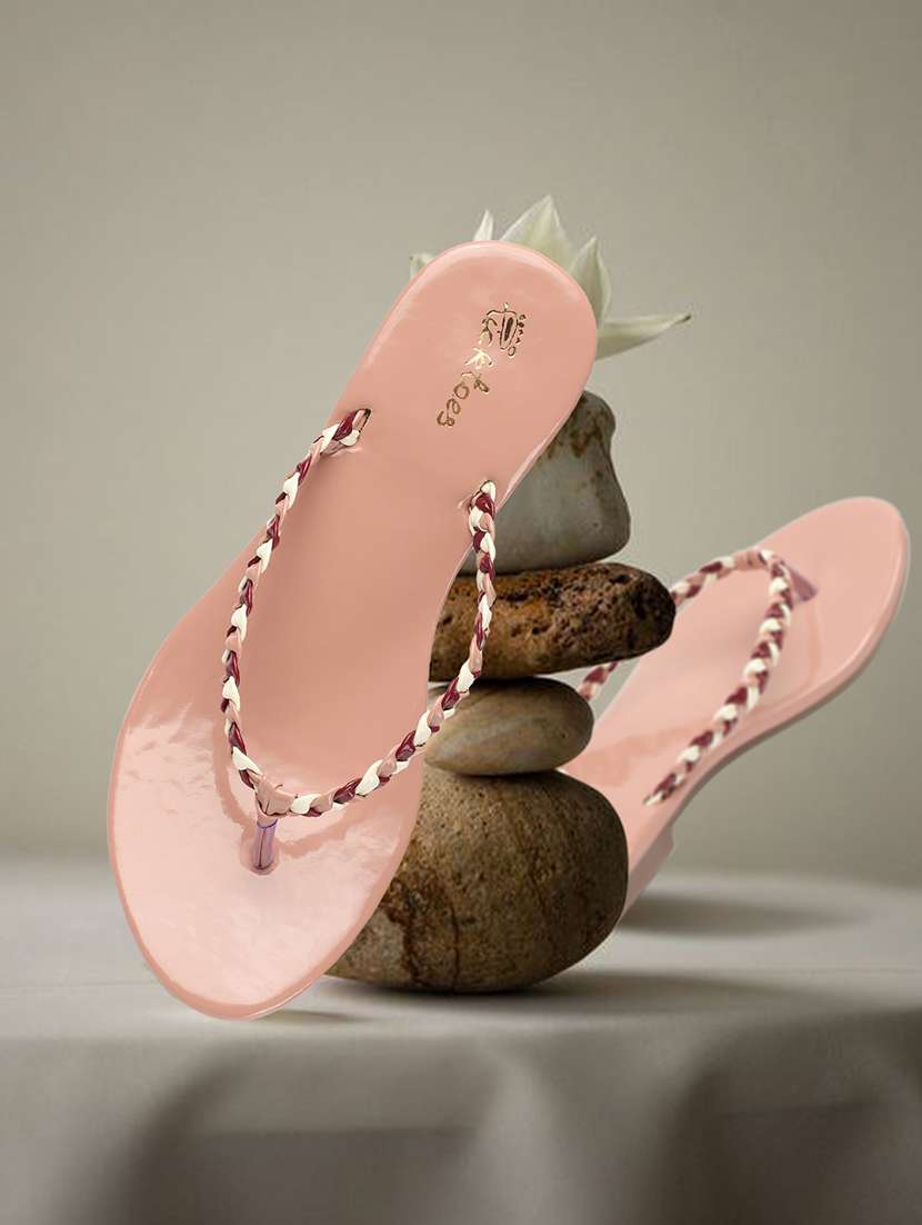 women slip on flat sandal