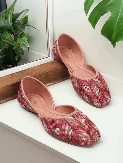 women textured slip on jutis  - 21676671 -  Standard Image - 0