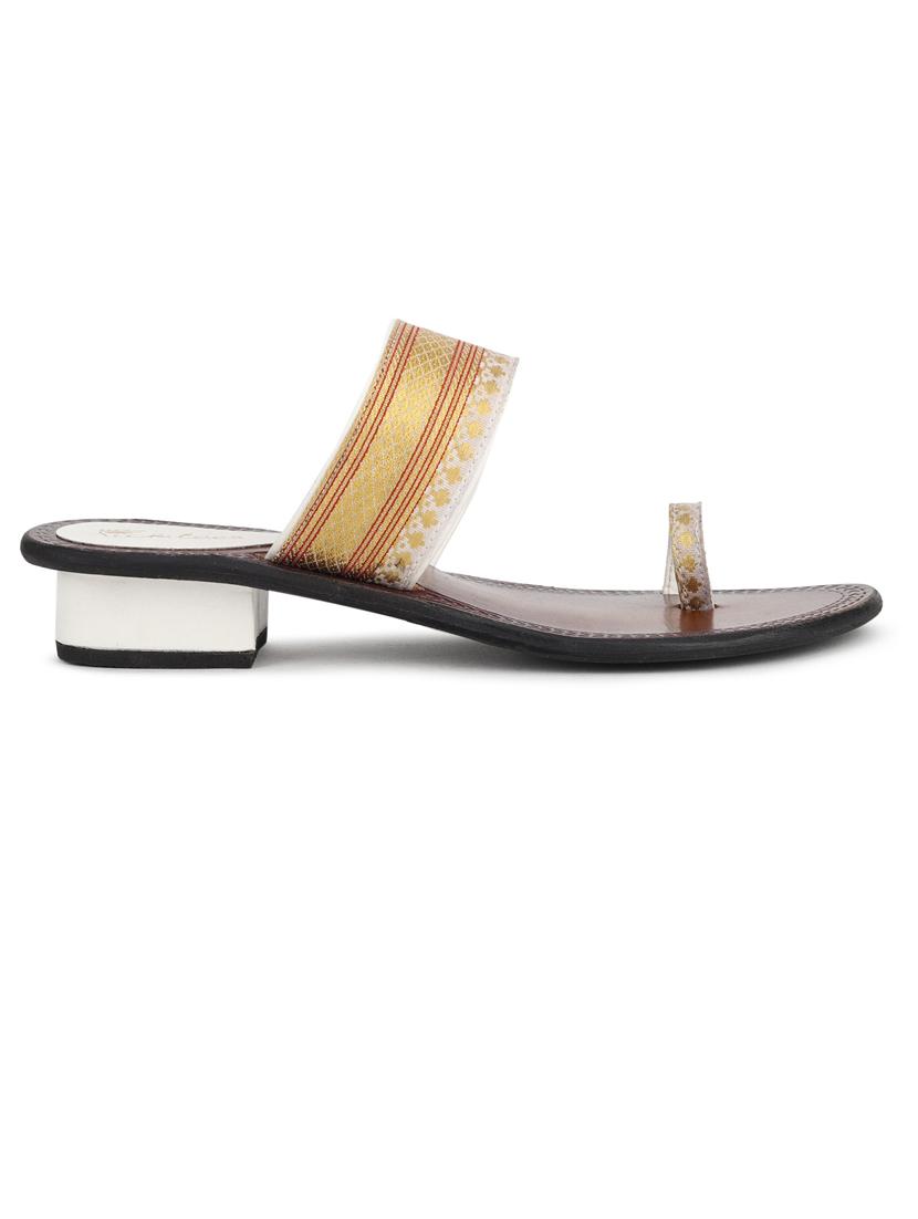 women zari work one toe sandal - 21676693 - Standard Image - 2