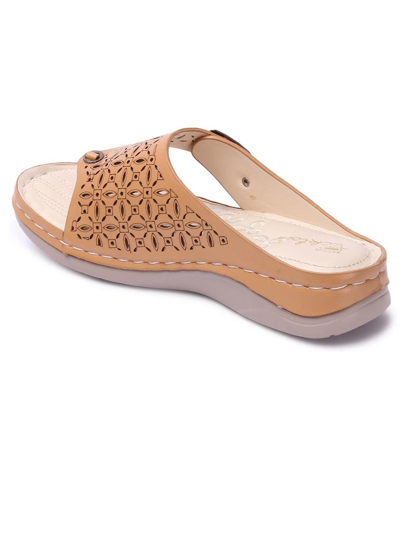 women cut work toe separator sandal - 21676695 - Standard Image - 2