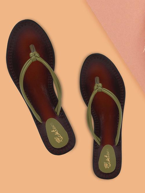 women green slip on sandal - 21676725 -  Standard Image - 0