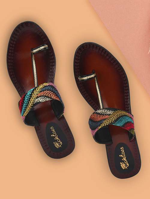 women embroidered one toe sandal - 21676728 - Standard Image - 0