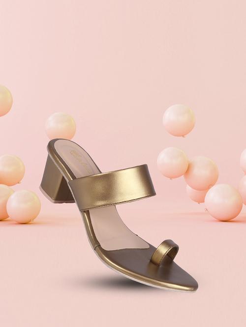 women solid one toe sandal - 21676824 -  Standard Image - 0