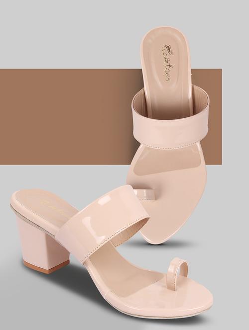 women solid one toe sandal - 21676825 - Standard Image - 0