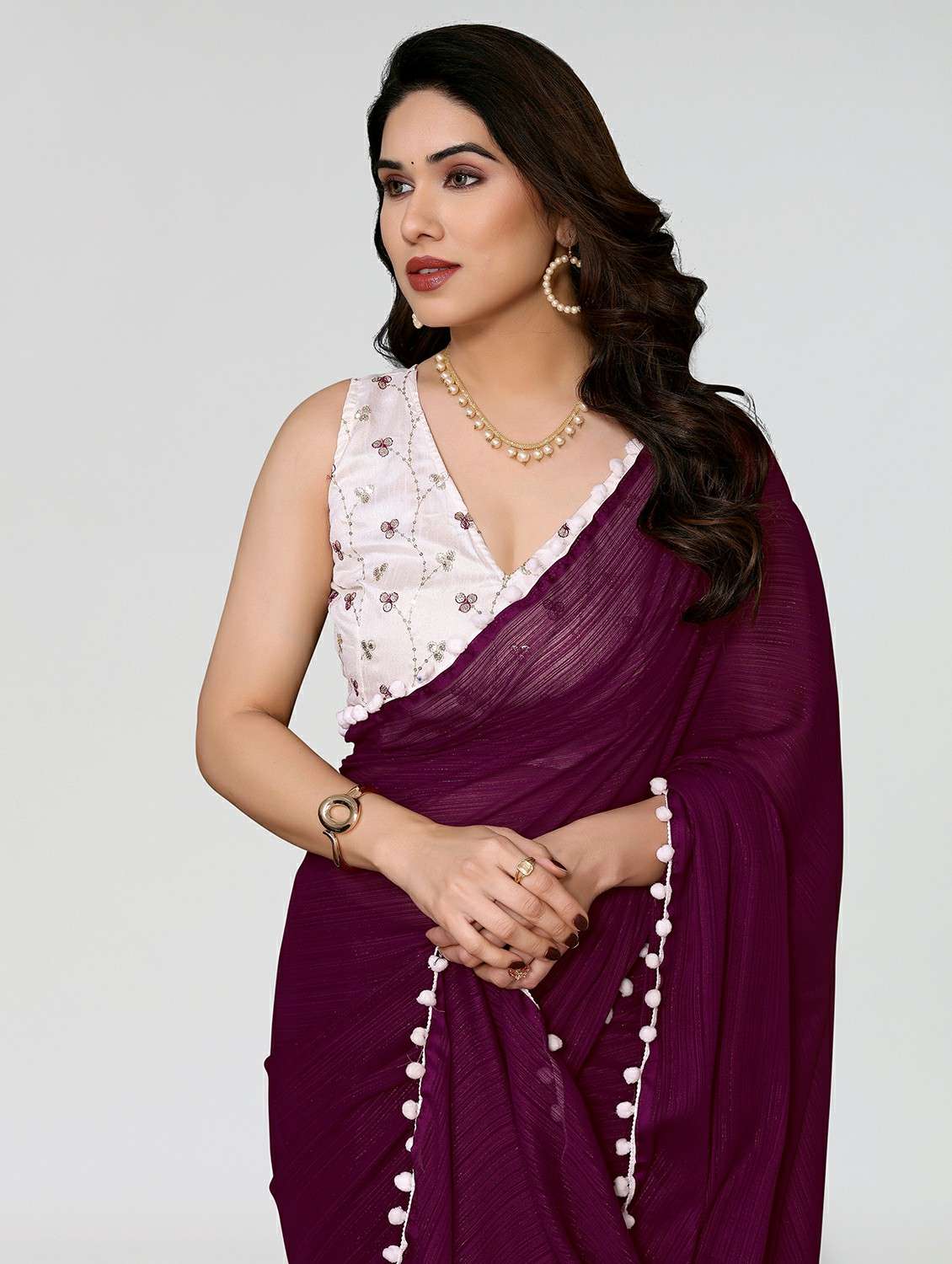 women solid plain saree with blouse - 21677794 -  Standard Image - 2