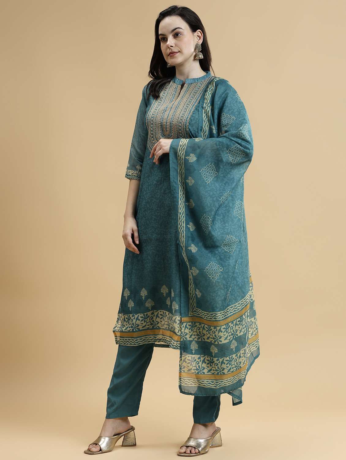 women three quarter sleeve kurta pant with dupatta set - 21678162 - Standard Image - 2