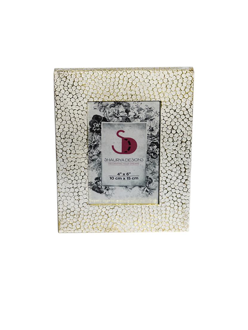 table mounted wood photo frame - 21678510 - Zoom Image - 0
