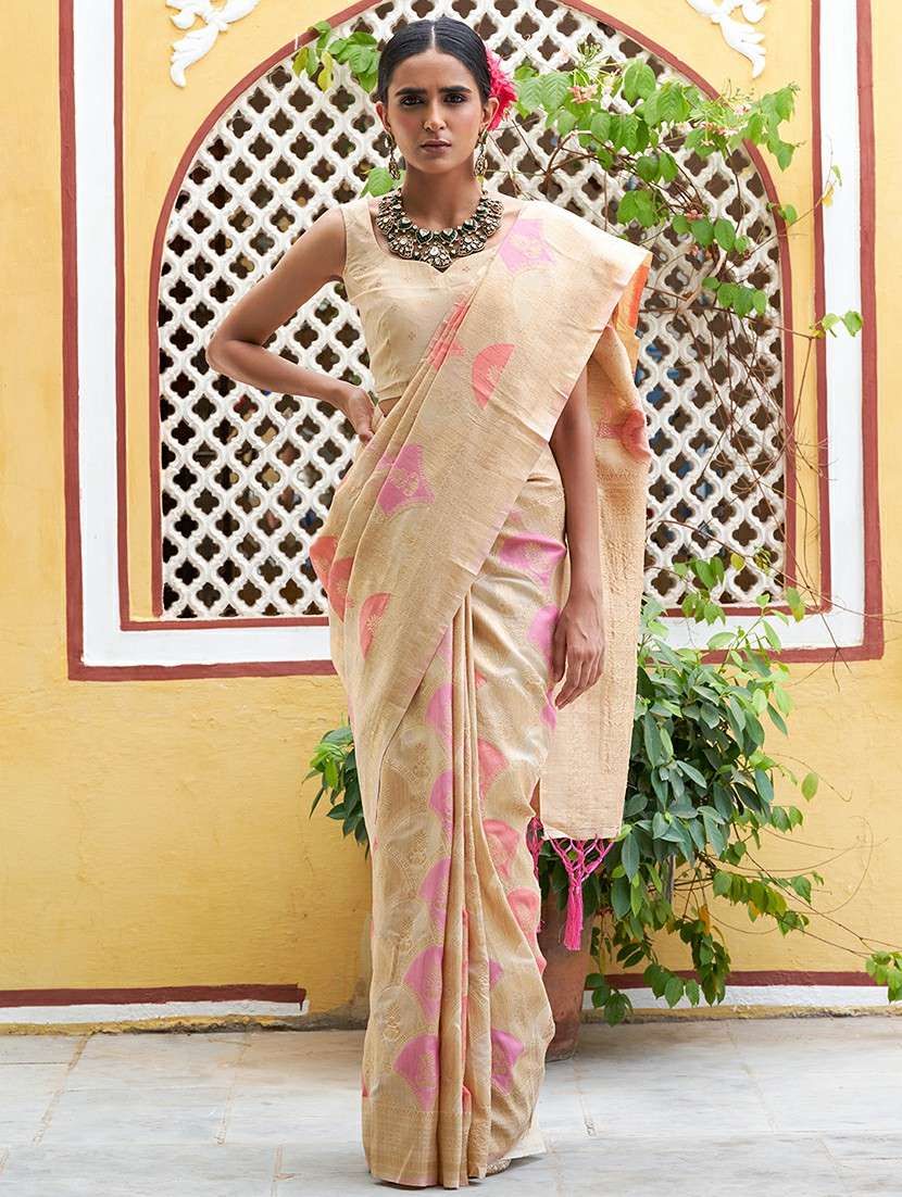 women self design chanderi saree with blouse