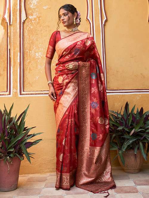 women self design banarasi saree with blouse - 21678700 -  Standard Image - 0
