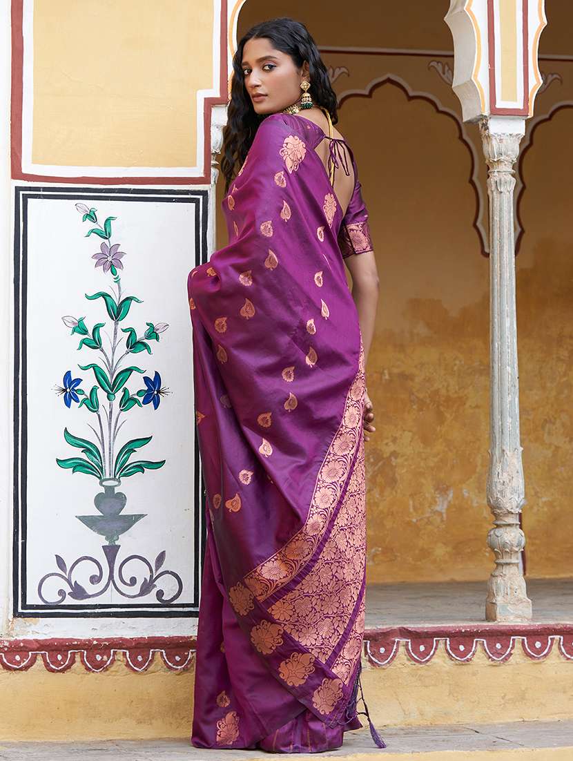 women self design kanjivaram saree with blouse - 21678711 - Standard Image - 2