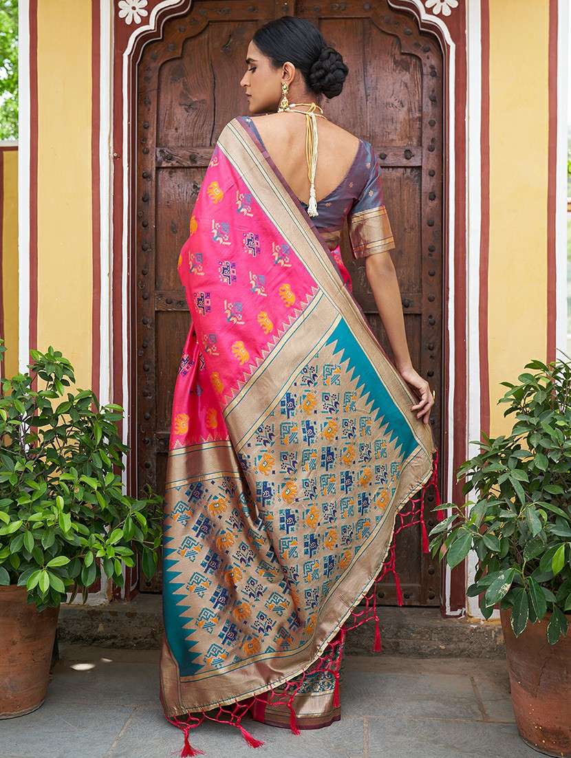 women self design patola saree with blouse - 21678719 - Standard Image - 2