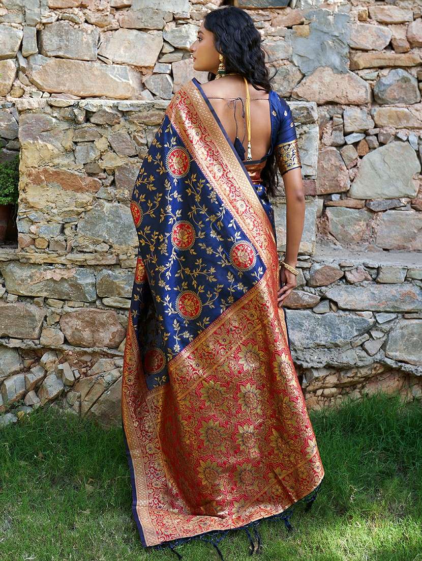 women self design banarasi saree with blouse - 21678734 - Standard Image - 2