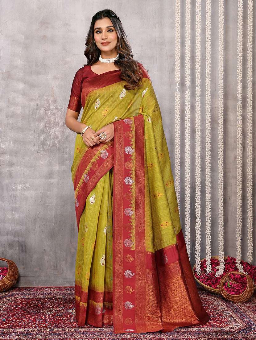 women self design bordered saree with blouse - 21678811 - Zoom Image - 0