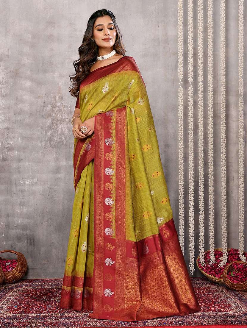 women self design bordered saree with blouse - 21678811 - Standard Image - 2