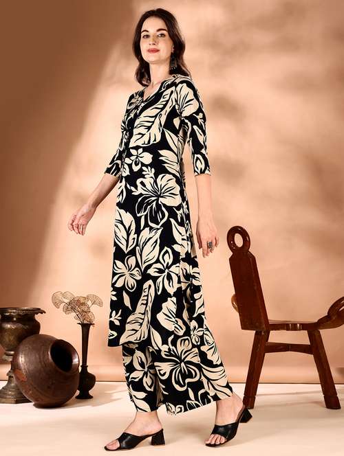 Women Black Printed Kurta Pant Set