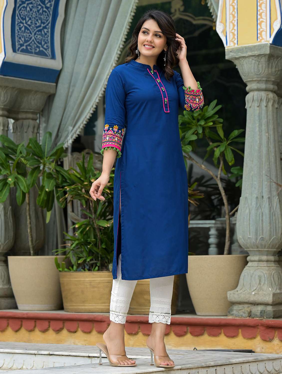 women solid mandarin neck straight kurta - 21679206 -  Standard Image - 2