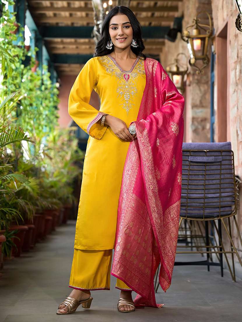 women embroidered kurta palazzo set with dupatta