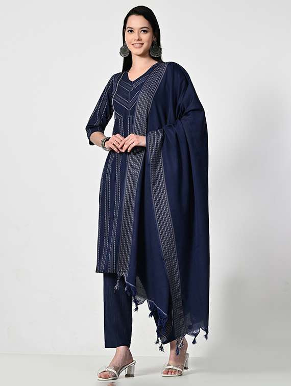 women three quarter sleeve kurta pant with dupatta set - 21681189 - Standard Image - 2