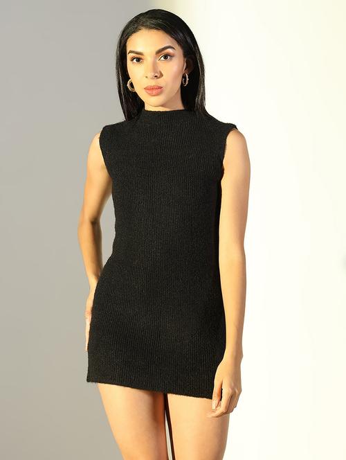 women solid winter wear dress with pullover - 21682041 -  Standard Image - 0