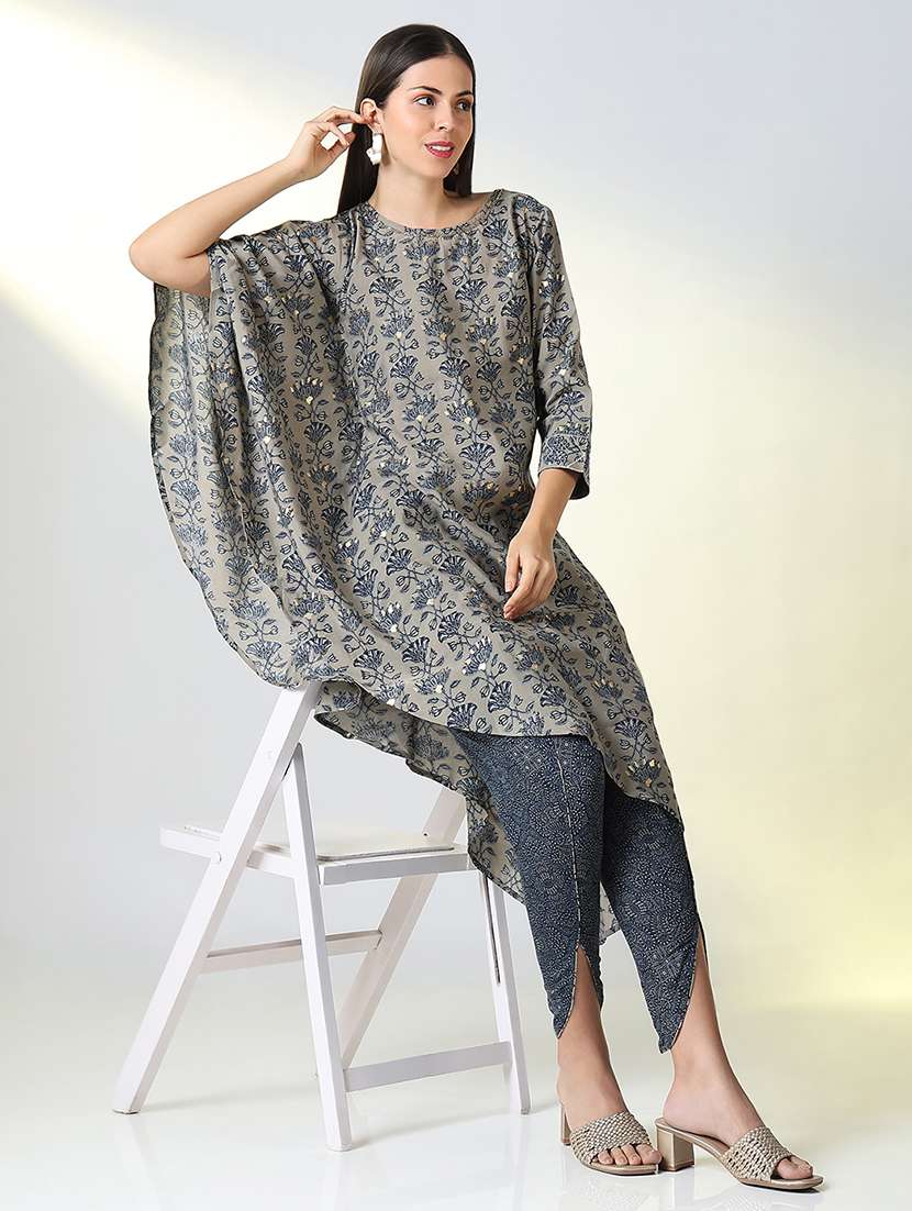 Women Grey Floral Printed Dhoti Kurta Set