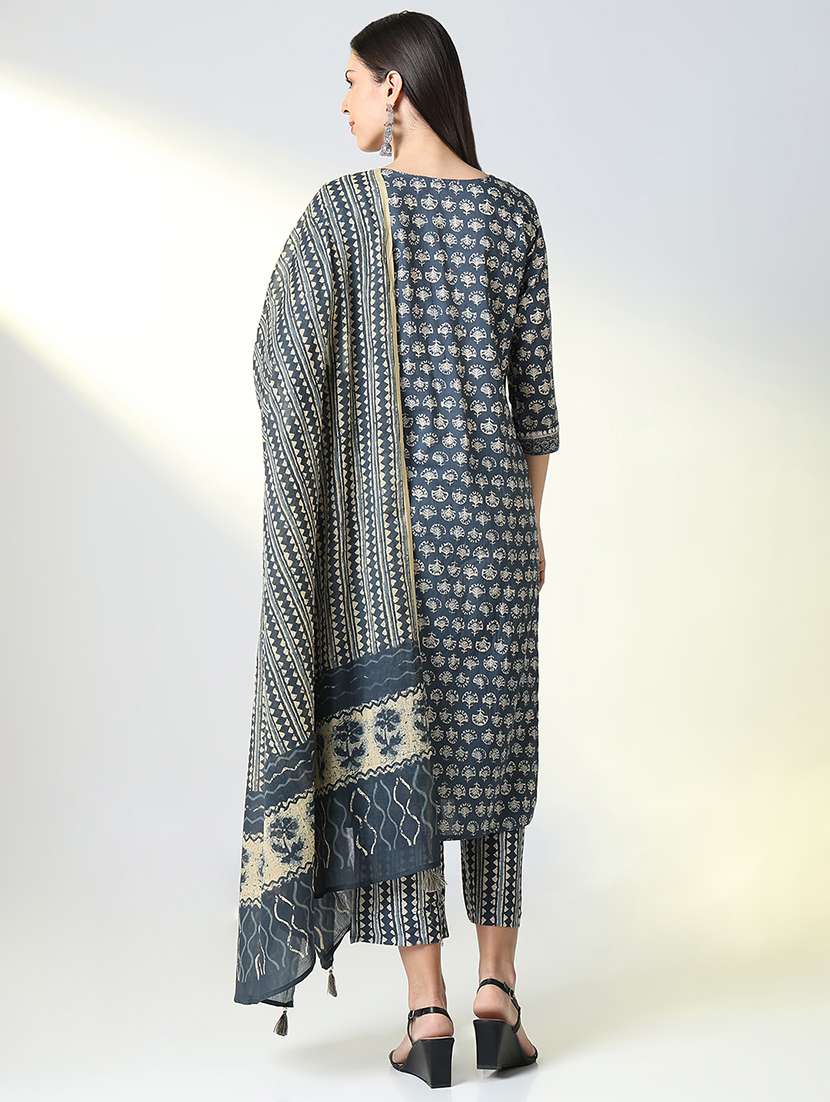 women printed kurta pant set with dupatta - 21682193 -  Standard Image - 2