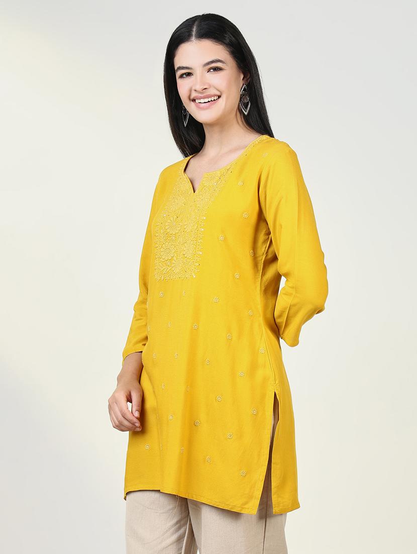 women embroidered notch neck straight kurti - 21682206 - Standard Image - 2