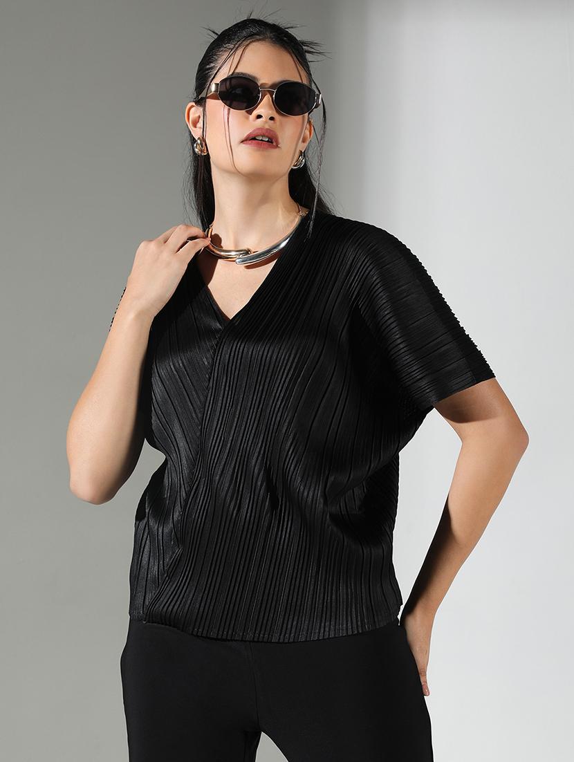 women black solid short sleeve top - 21682317 - Zoom Image - 0
