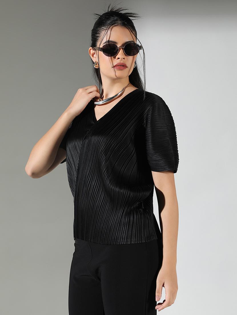 women black solid short sleeve top - 21682317 - Standard Image - 2
