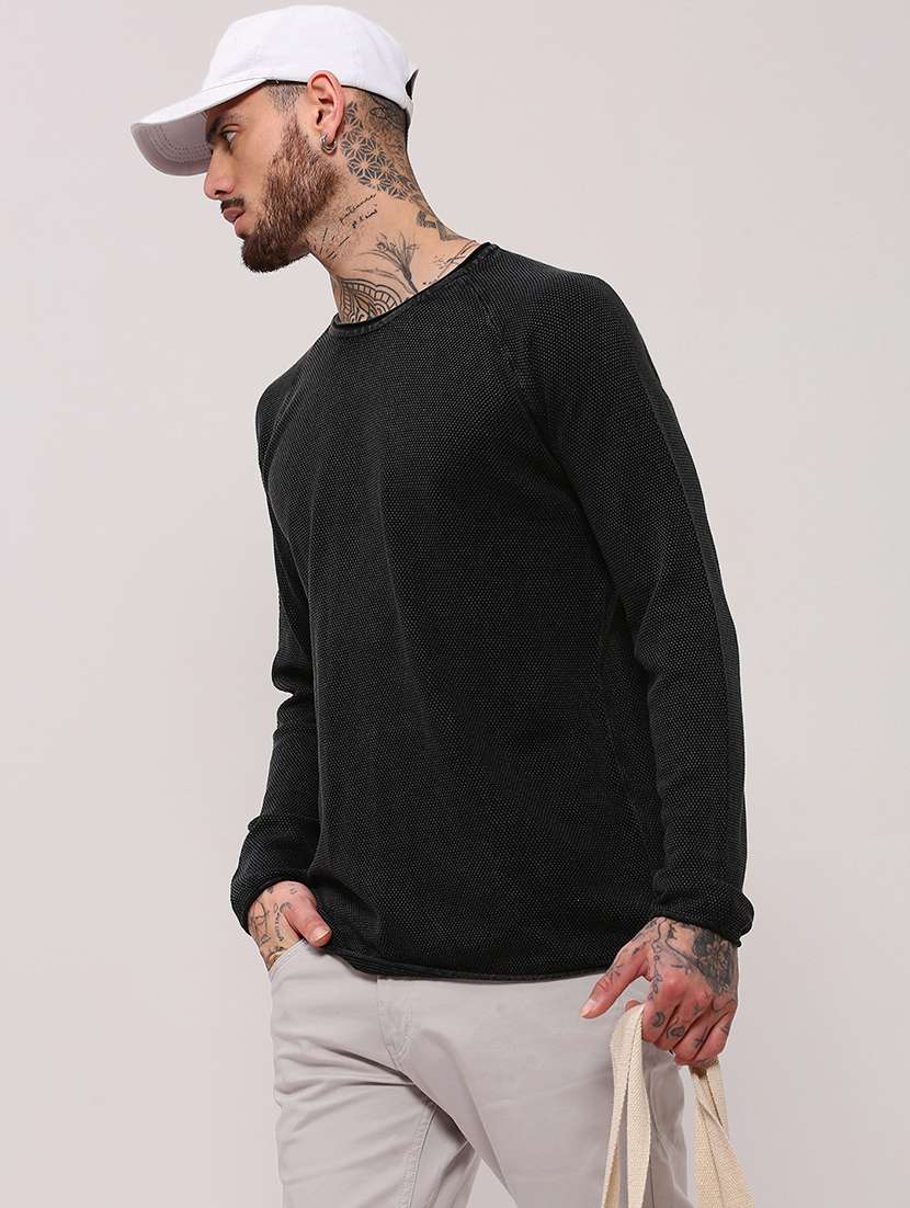 men long sleeves plain pullover - 21682406 -  Standard Image - 2
