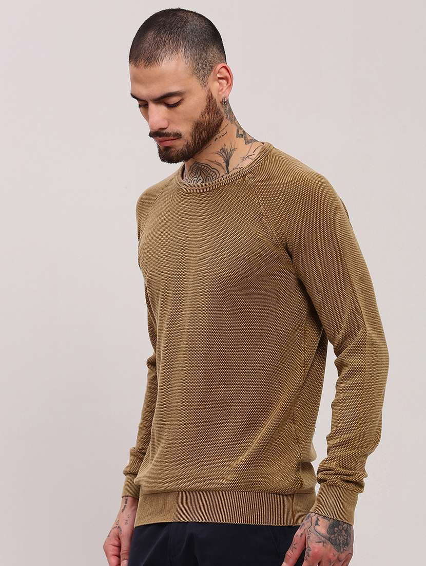 men long sleeves plain pullover - 21682414 -  Standard Image - 2