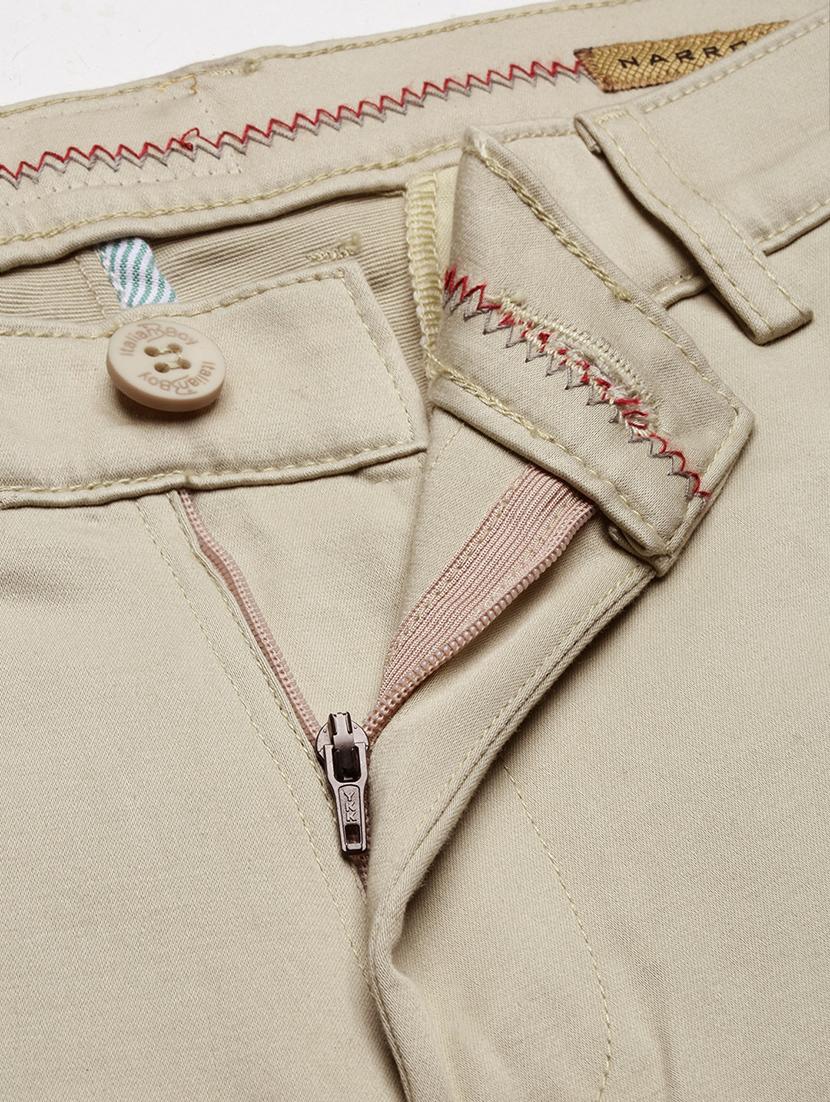 men low rise solid chinos - 21682466 - Standard Image - 7