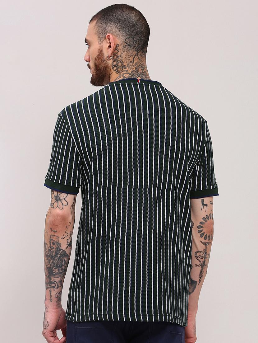 men short sleeves striped t-shirt - 21682470 - Standard Image - 2
