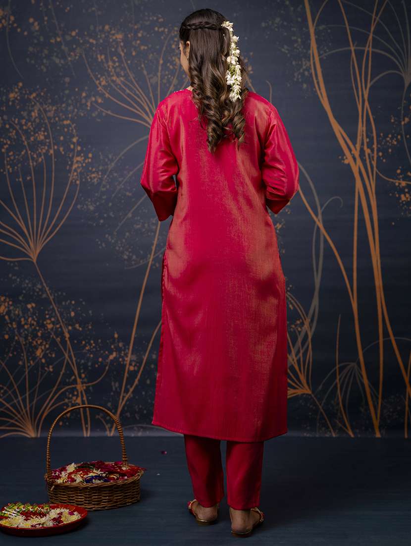 women three quarter sleeve kurta pant with dupatta set - 21684124 - Standard Image - 2