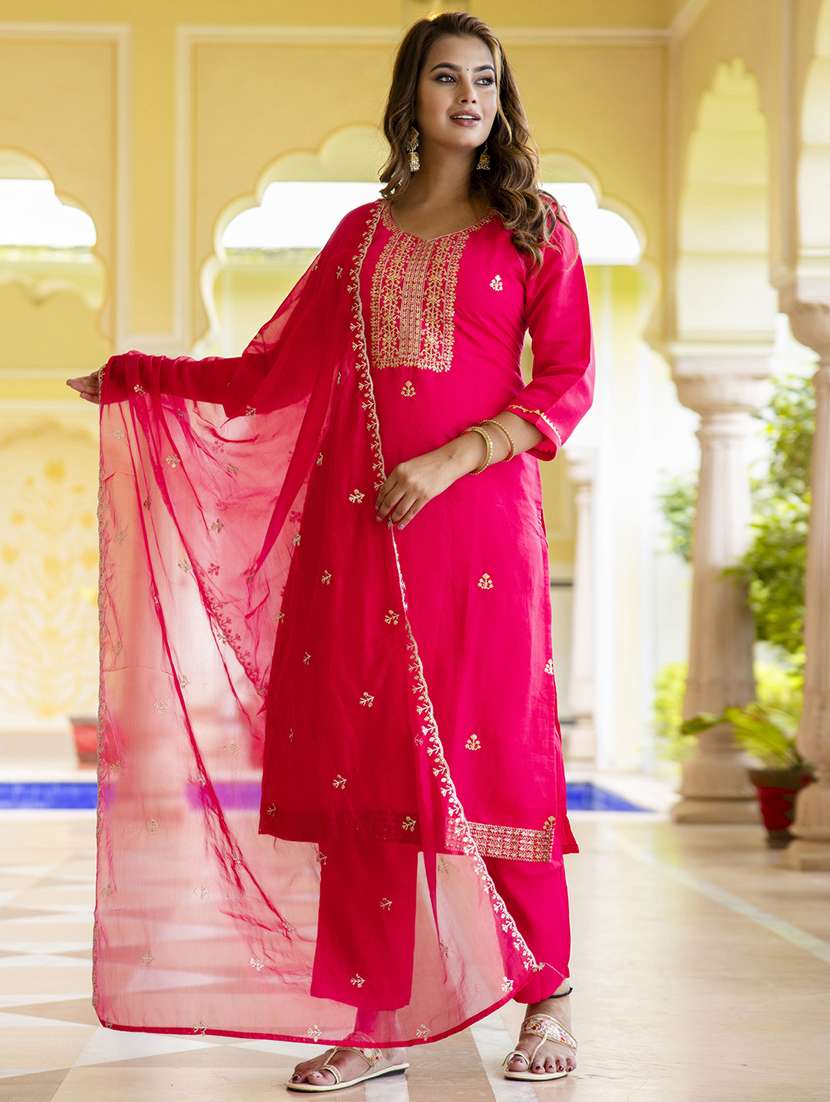 women three quarter sleeve kurta pant with dupatta set