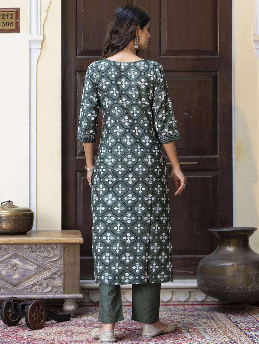 women three quarter sleeve kurta palazzo with dupatta set - 21684206 -  Standard Image - 2