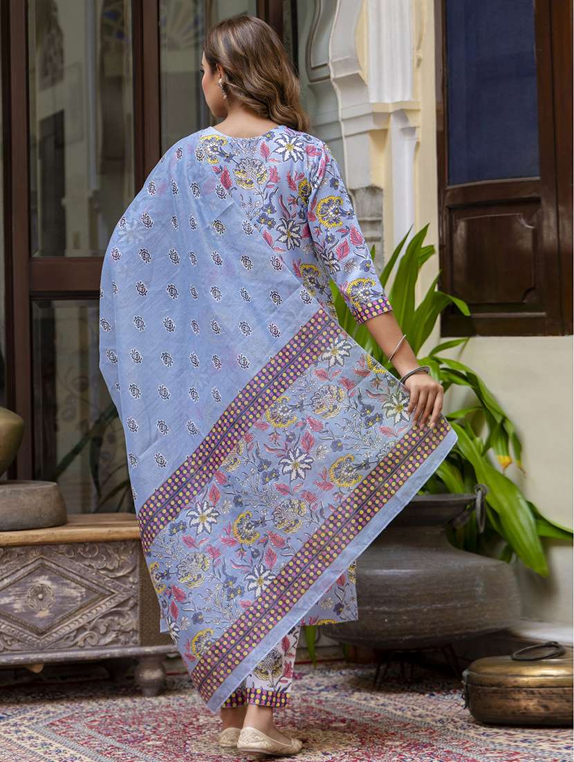 women three quarter sleeve kurta pant with dupatta set - 21684218 -  Standard Image - 2