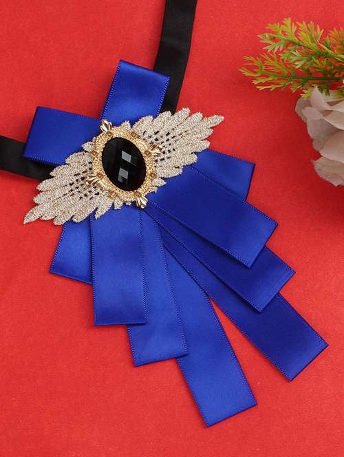 fashion ribbon pre-tied bow tie - 21684896 - Standard Image - 0