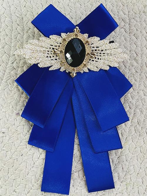 fashion ribbon pre-tied bow tie - 21684908 - Standard Image - 0