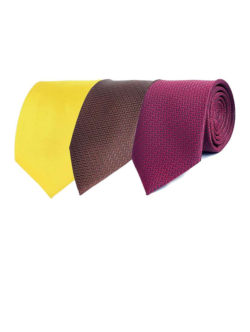 men elegant combo of self-textured ties
