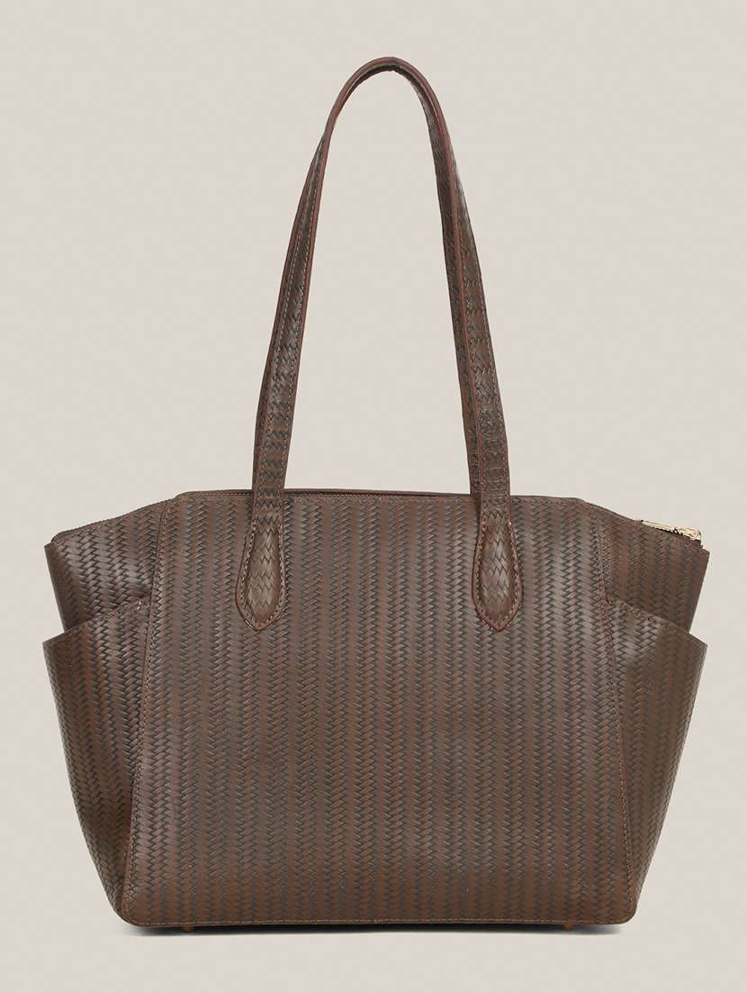 women textured leather tote - 21685488 - Zoom Image - 0