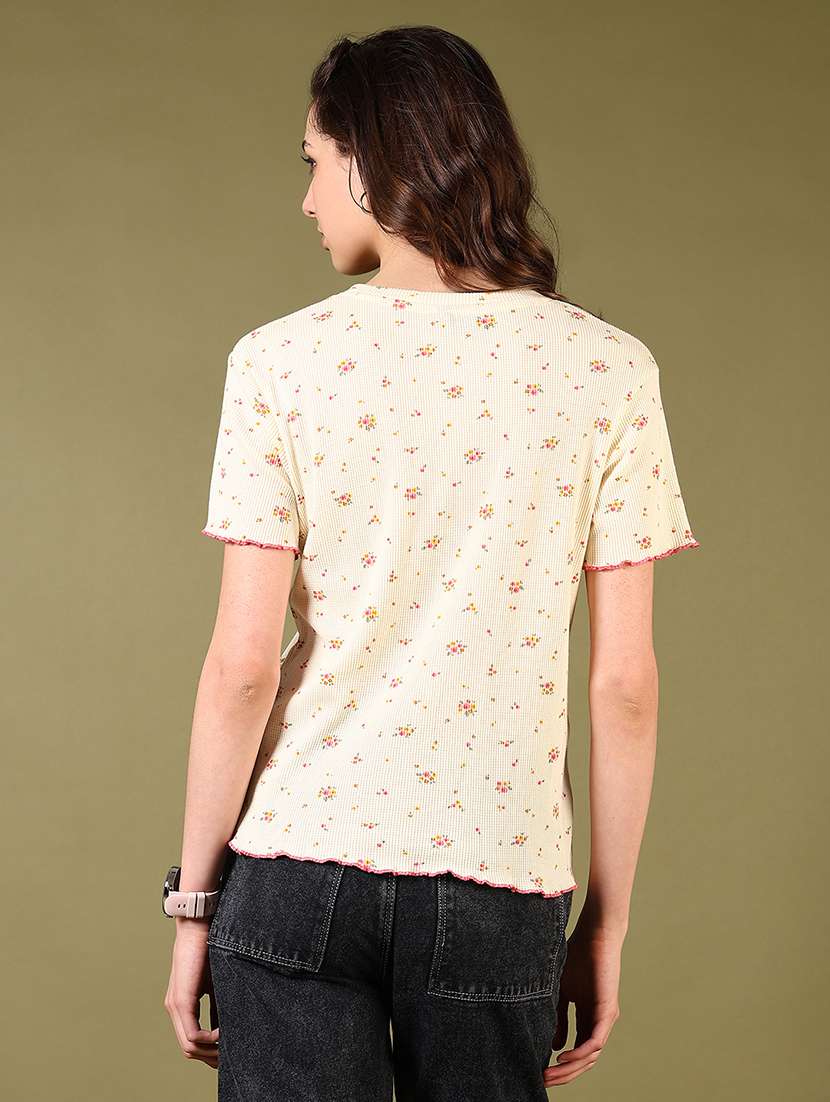 womne floral printed round neck t-shirt - 21685687 - Standard Image - 2