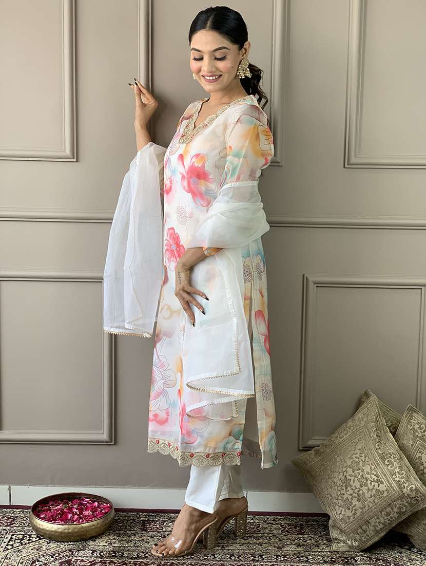 women three quarter sleeve kurta pant with dupatta set - 21685835 -  Standard Image - 2