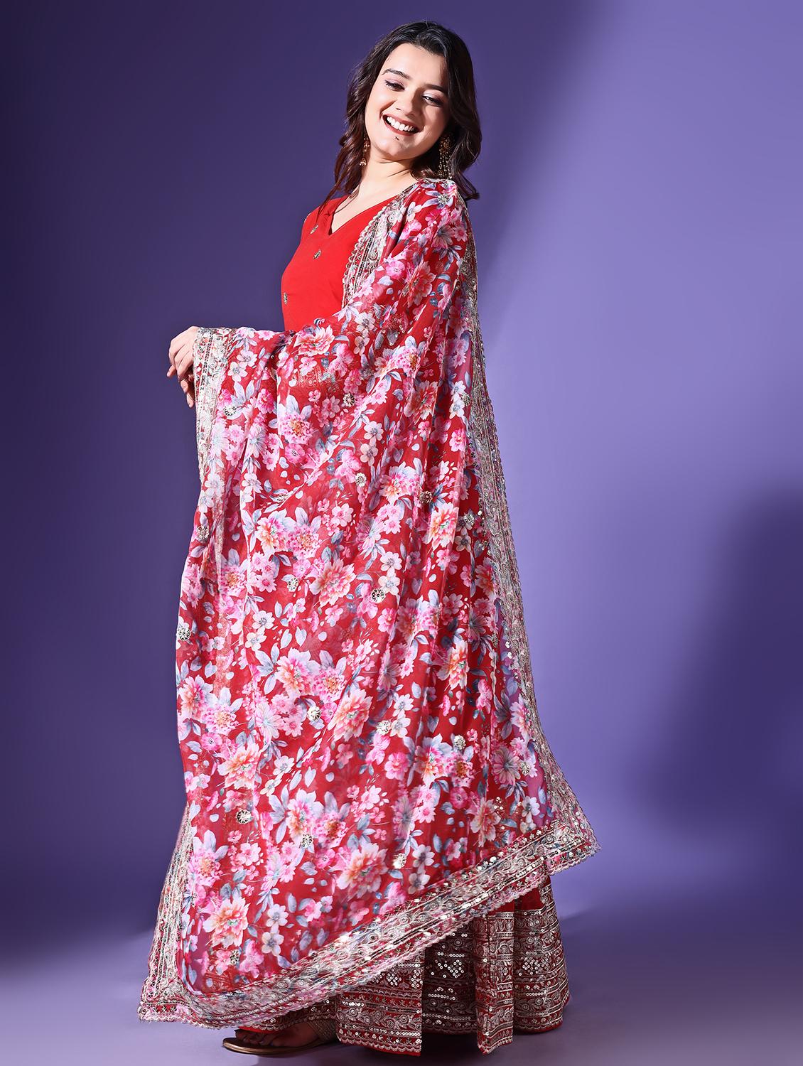 women embroidered red kurta dupatta set - 21685929 - Standard Image - 2