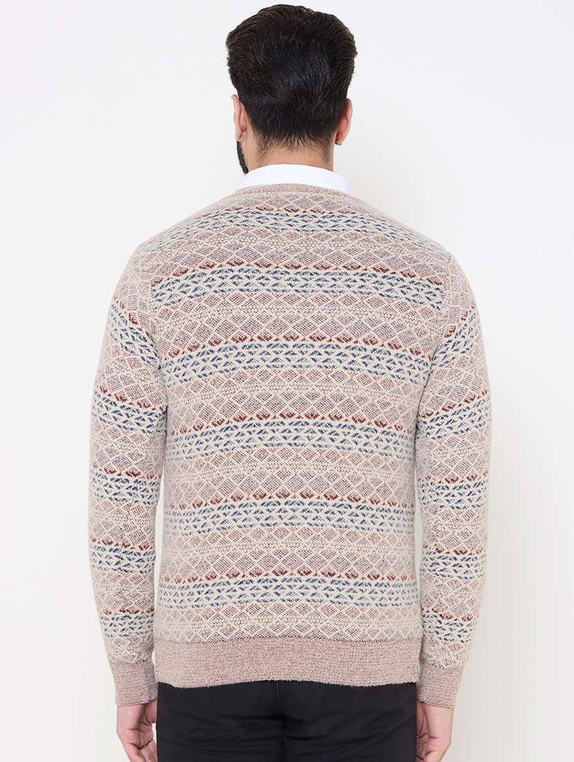 men self designed long sleeves pullover - 21686362 -  Standard Image - 2