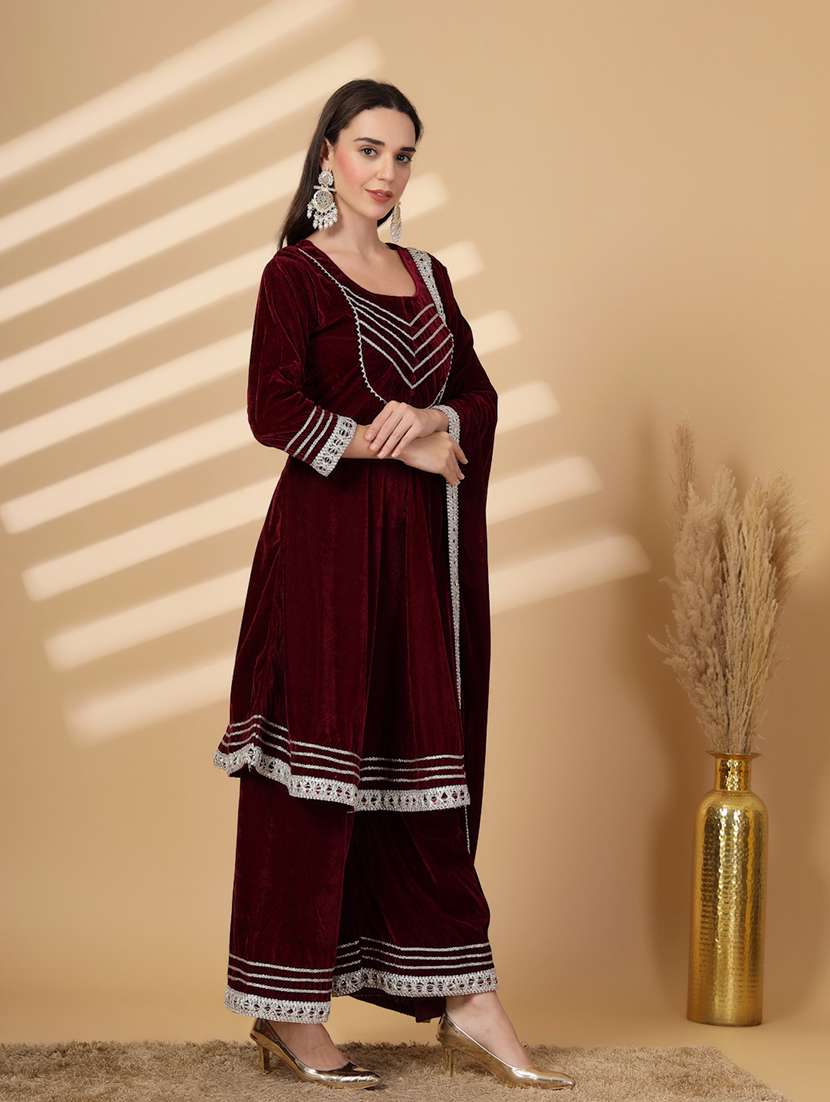 women gota detailed winter wear suit set - 21686393 -  Standard Image - 2